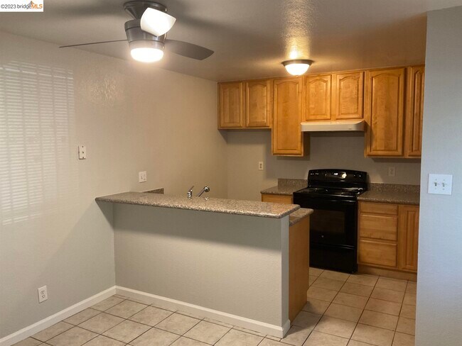 Foto del edificio - 2121 Lemontree Way