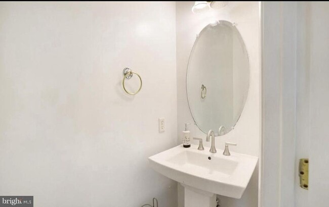 Building Photo - 7506 Cailen Ct