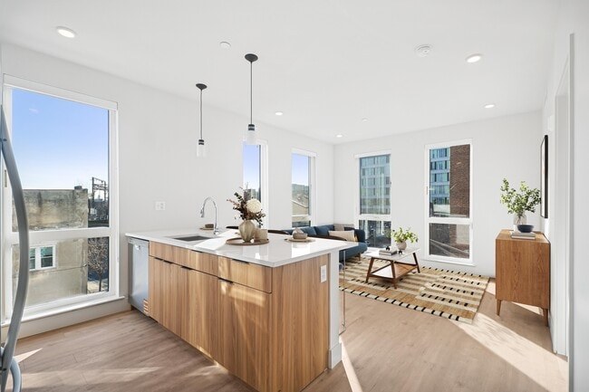 Via Callowhill - Via Callowhill Apartments