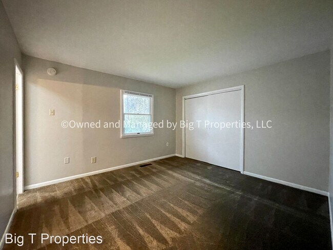 Building Photo - 3 br, 2 bath House - 16 Taylor Dr