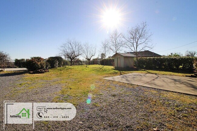 Foto del edificio - 19250 Hill St