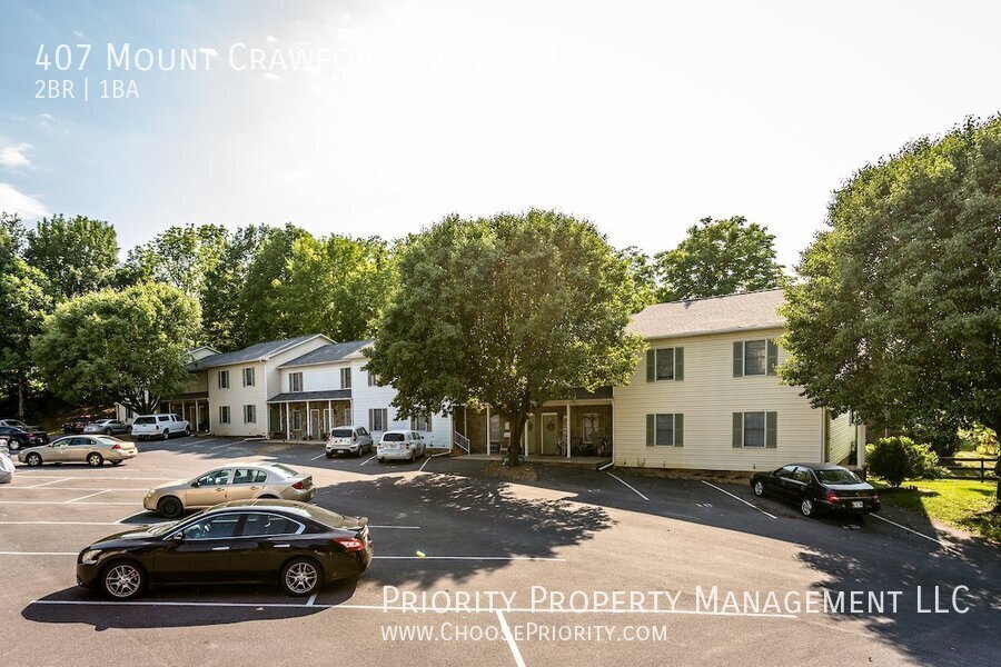 Primary Photo - 407 Mt Crawford Ave