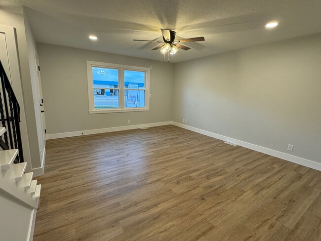 Living Room - 227 Fairway Dr