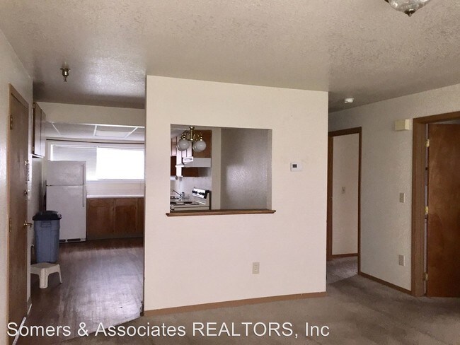 Building Photo - 915 27th Ave