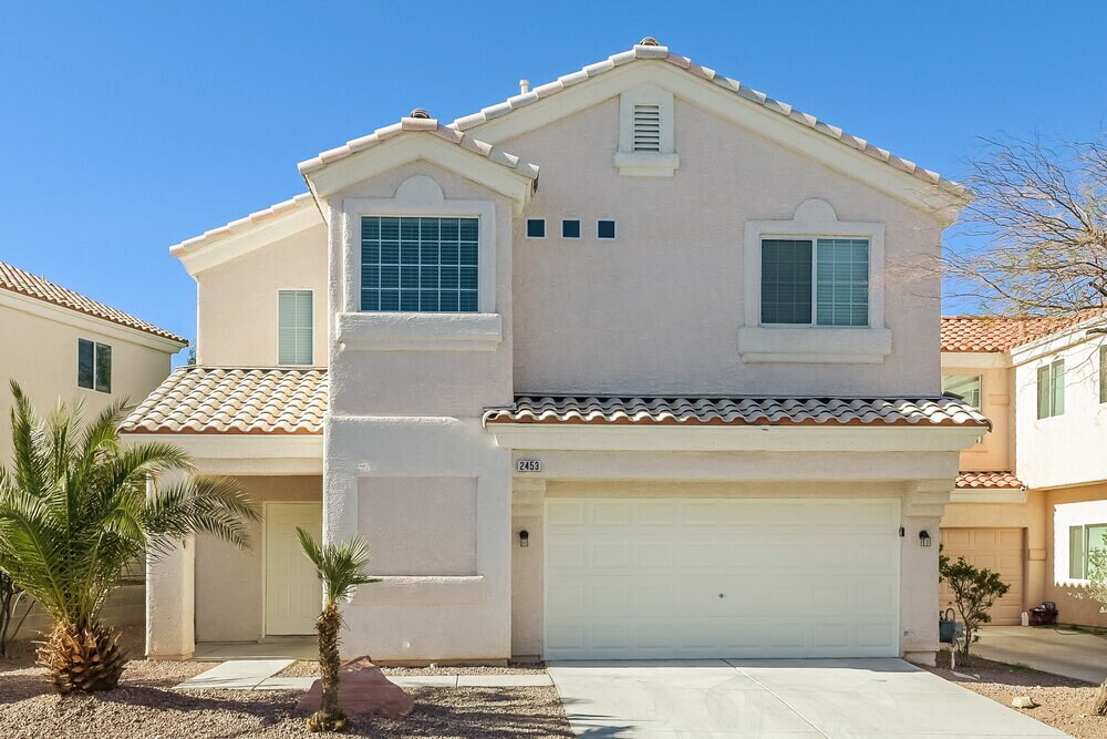 Foto principal - 2453 Wrangler Walsh Ln