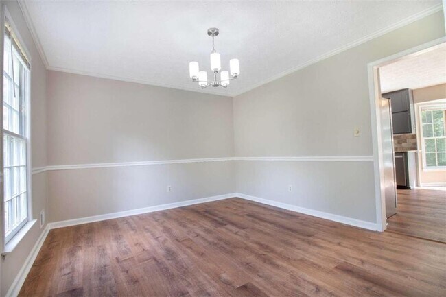 Building Photo - 380 Benjamin Cir