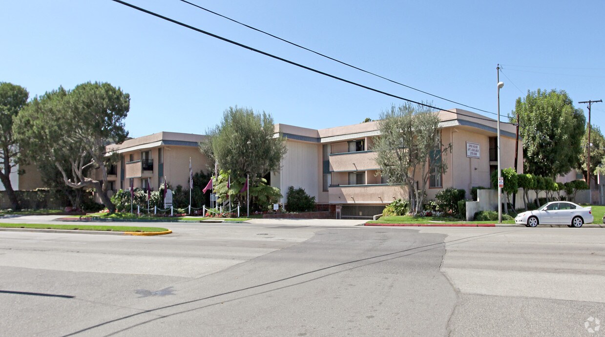 Camino De Oro Apartments in Torrance, CA Westside Rentals