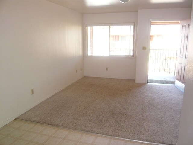 Foto del edificio - Updated Downstairs Apartment in Santa Maria - $250 Gift Card for Move in by 12/31