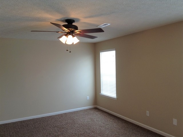 Building Photo - 5330 Rivers Edge Boulevard