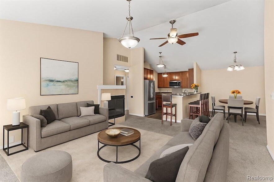 Foto principal - 5201 Widgeon Ln