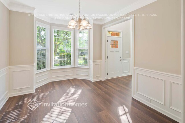 Foto del edificio - 8807 Glenover Cir