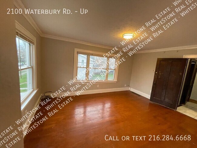 Foto del edificio - Lakewood 2-Bedroom Unit with Classic Touches
