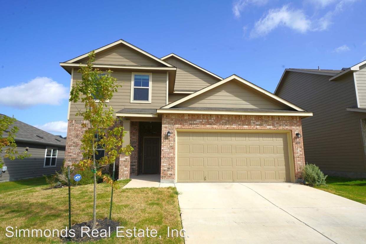 Primary Photo - 4 br, 2.5 bath House - 6115 Travis Summit
