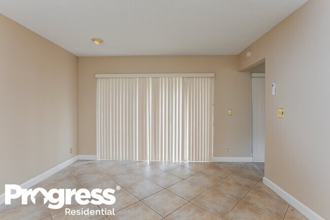 Building Photo - 4428 NW 113th Terrace