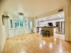 Building Photo - 7018 Hawaii Kai Dr