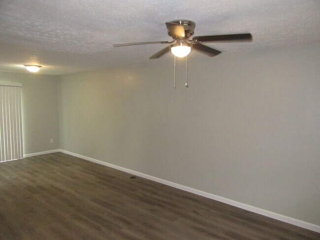 Foto del edificio - 2914 Sequoia Ave