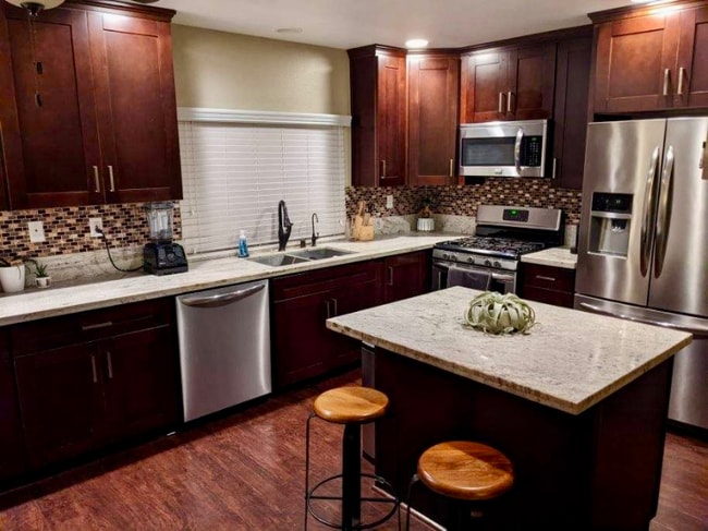 Building Photo - 2126 Shoreview Pl