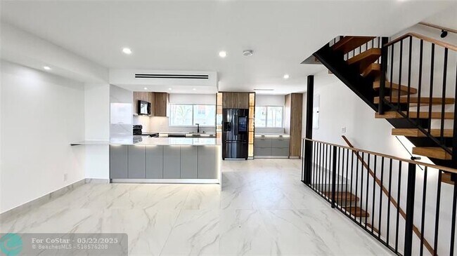 Foto del edificio - 3826 NE 171 St
