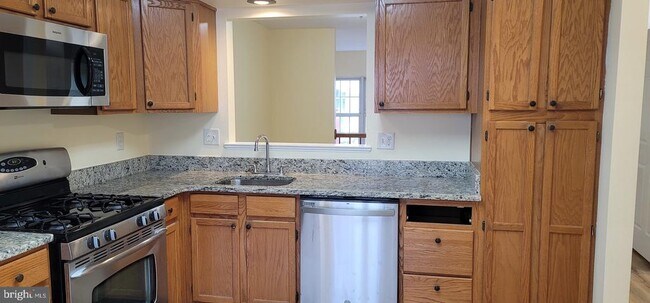 Building Photo - 46321 Haven Terrace