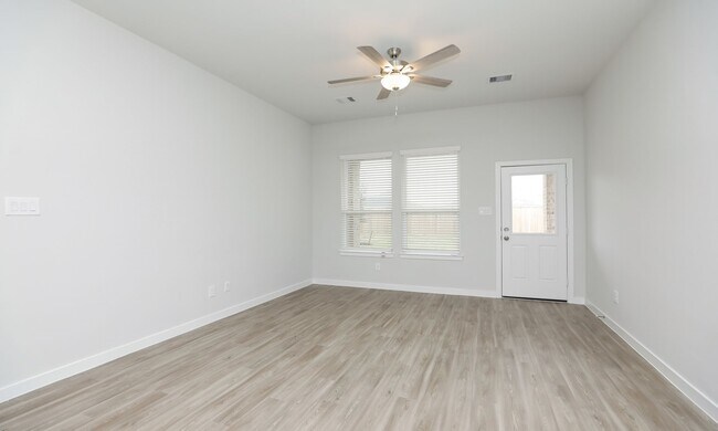 Foto del edificio - 21110 Armstrong County Dr