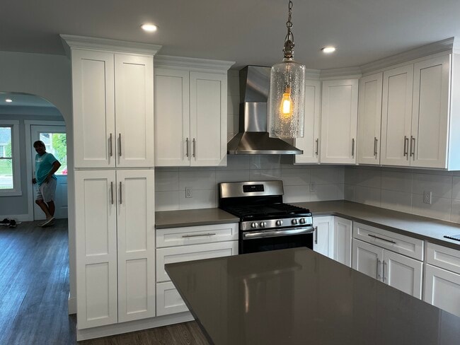 Building Photo - 58 Oxley Dr