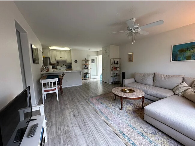 Foto del edificio - 5552 Foxtail Loop