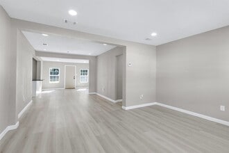 Building Photo - 4114 Hoffman St