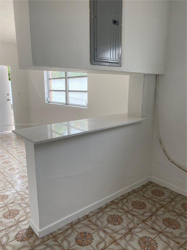 Foto del edificio - 10800 SW 61st St