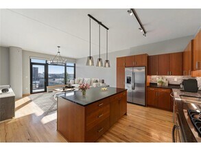 Building Photo - 1120 S 2nd St