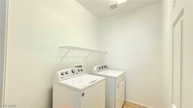 Building Photo - 266 Echo Dell Ct