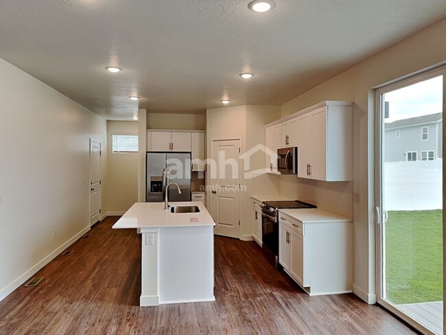 Foto del edificio - 3402 N Annabell St