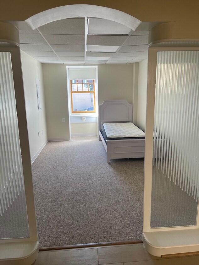 Foto principal - 2625 Connecticut Ave NW