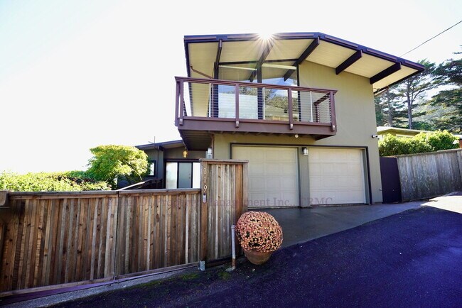 Foto del edificio - Unmatched Quality and Unparalleled Views F...