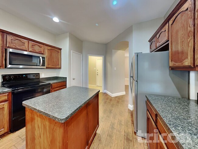 Building Photo - 1132 Beaverwood Ln