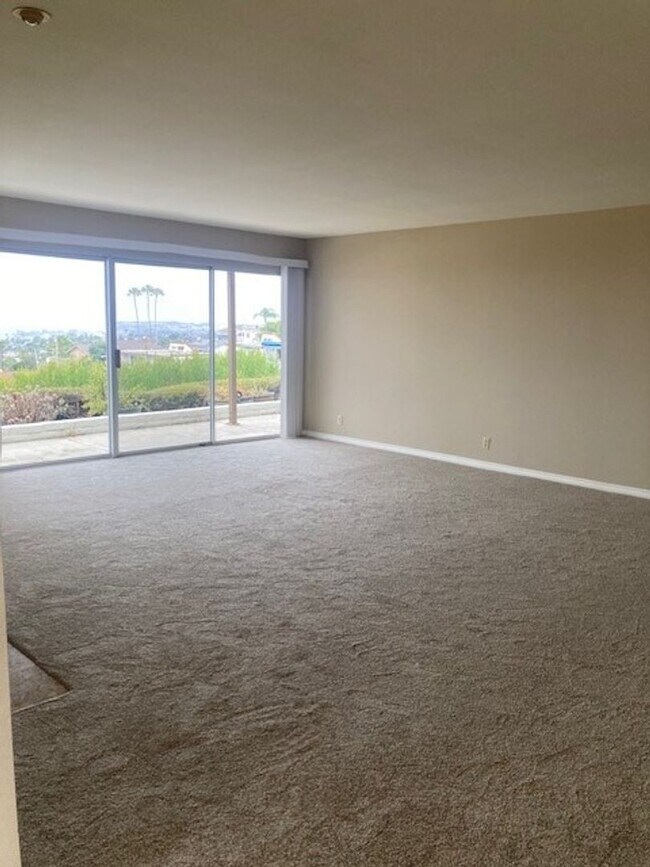 Foto del edificio - Single level 2-bedroom 2-bath home in private community of Ocean Hills