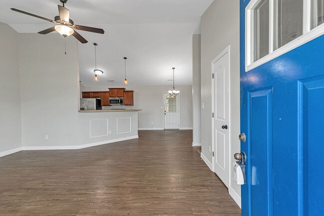 Building Photo - 258 Breakwater Dr