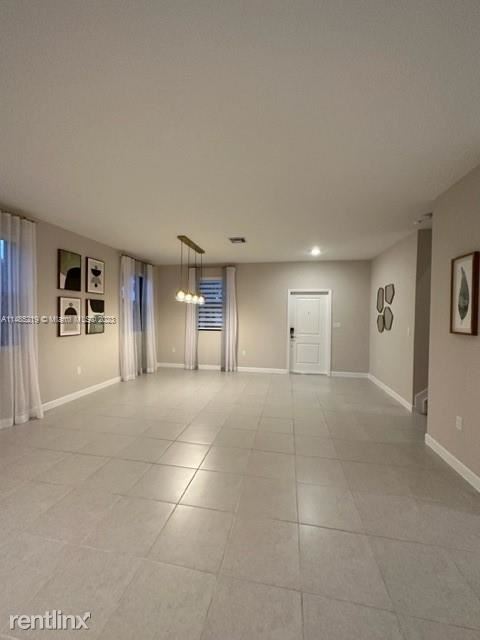 Foto del edificio - 4 br, 2.5 bath House - 11874 SW 244th St