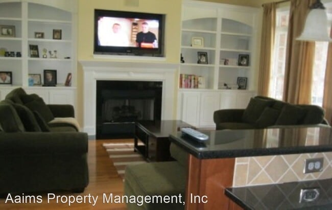 Foto del edificio - 4 br, 3.5 bath House - 3006 Hampton Ridge