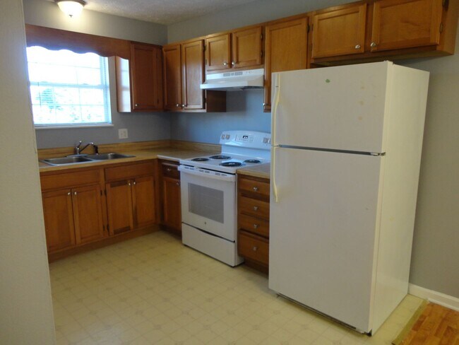 Foto del edificio - 2 Bedroom Duplex  in Seymour