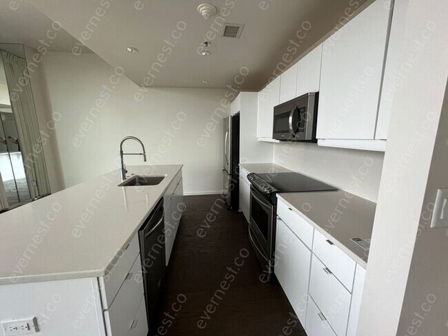 Foto del edificio - 315 Rock St