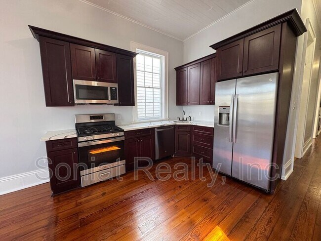 Foto del edificio - 3118 Urquhart St