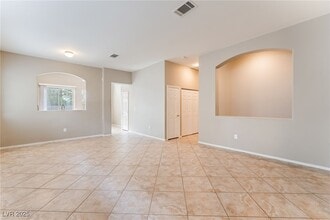 Building Photo - 912 Siena Hills Ln