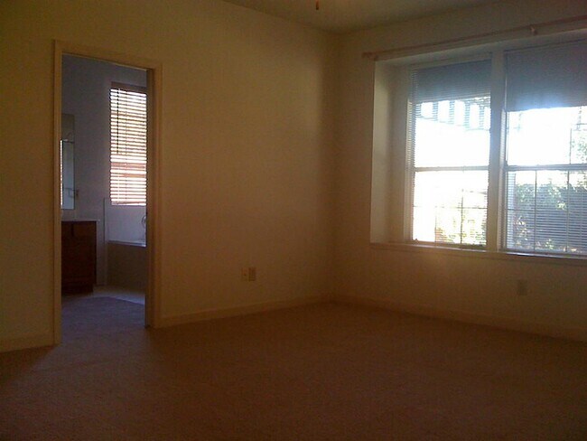 Building Photo - 11206 E Travelers Way Cir