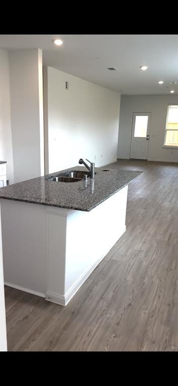 Building Photo - 26073 Hampshire Dr