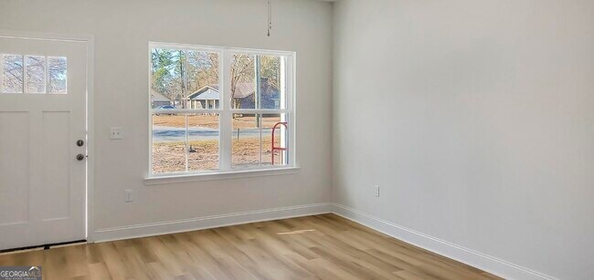 Building Photo - 373 Carter Rd