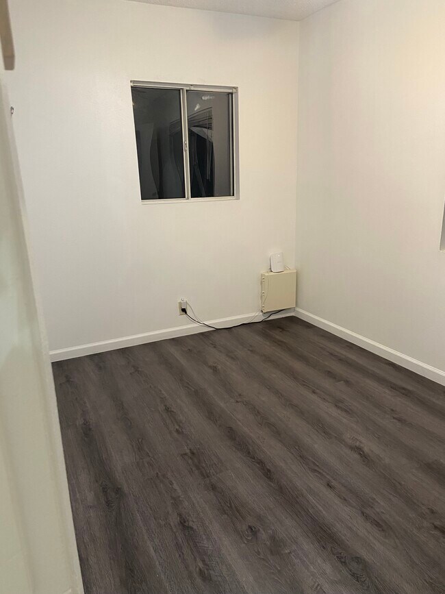 Foto del edificio - 923 E 21st St