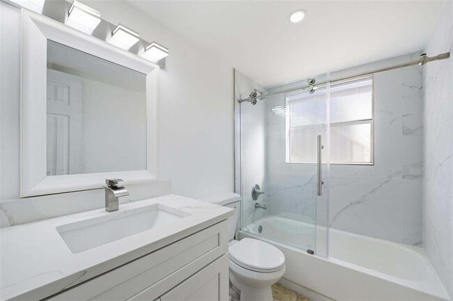 Photo - 3228 Coral Ridge Dr Apartment