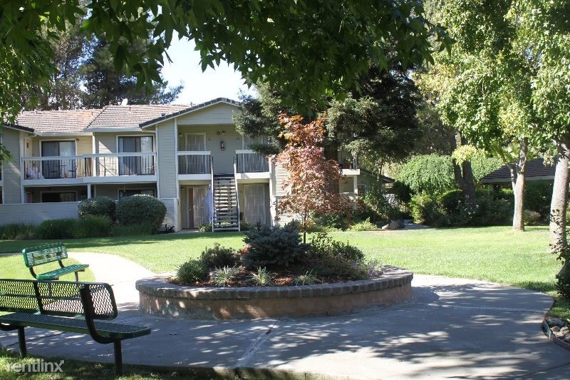 Primary Photo - 2 br, 1 bath Apartment - 1705 SUNSET AVE