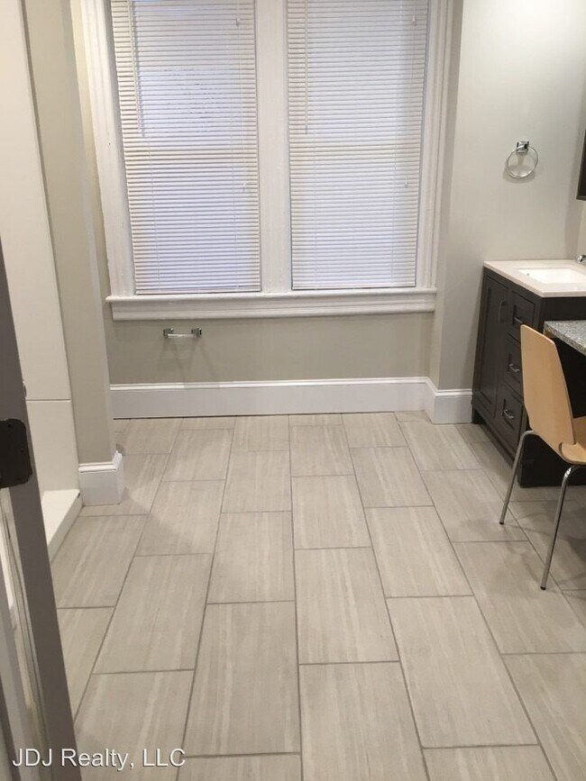 Foto del edificio - 62 Oakland Ave