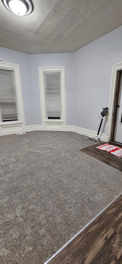Foto principal - 171 N Buckeye St